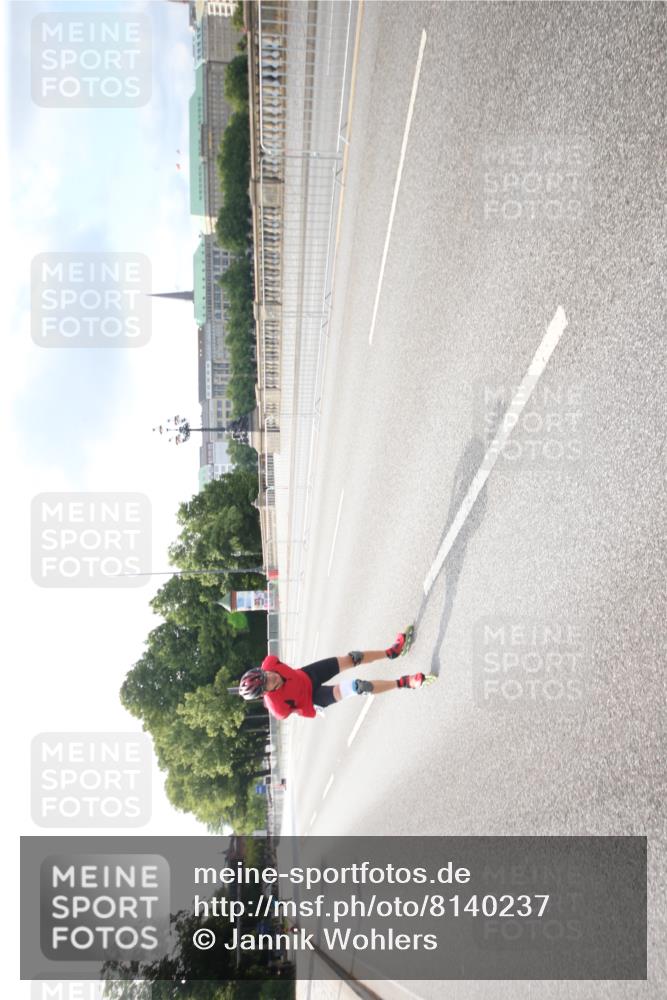 29.06.2025 - hella hamburg halbmarathon Jannik Wohlers http://msf.ph/oto/8140237 29.06.2025 08:58:12 Lombardsbrücke  meine-sportfotos.de