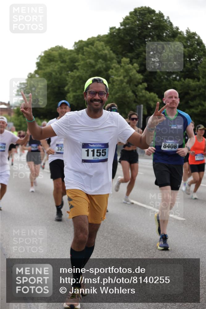 29.06.2025 - hella hamburg halbmarathon Jannik Wohlers http://msf.ph/oto/8140255 29.06.2025 10:43:02 Lombardsbrücke 1155, 1816, 1878, 3238, 3329, 3390, 4056, 4367, 5370, 5720, 6012, 6096, 6226, 6440, 6931, 7197, 7872, 7926, 8135, 8233, 8408, 8435, 9639, 9641, 9831, 9976, 10083, 10200, 10202, 10325, 11093, 11279, 11649, 11969, 12603, 12654, 13684, 13685, 13748, 13786, 14528, 14890, 15187, 15514, 15717, 16055, 16358, 16560, 16901, 16902, 17143, 17210, 18341, 18497, 19031, 19043, 19141 meine-sportfotos.de