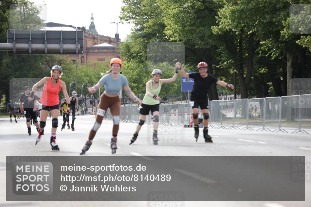 29.06.2025 - hella hamburg halbmarathon Jannik Wohlers http://msf.ph/oto/8140489 29.06.2025 09:04:28 Lombardsbrücke  meine-sportfotos.de
