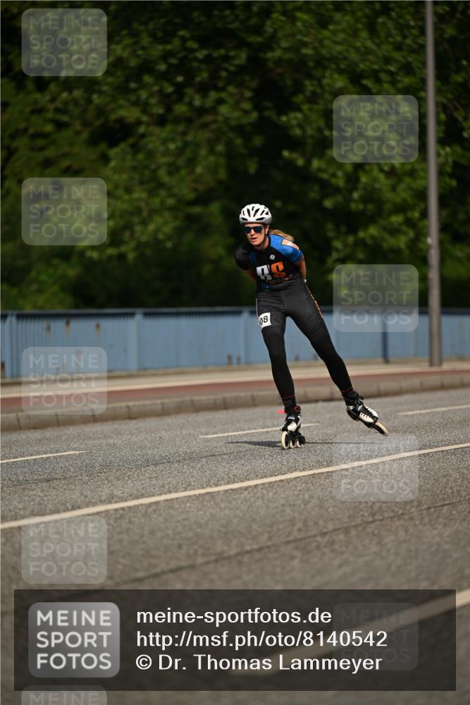 29.06.2025 - hella hamburg halbmarathon Dr. Thomas Lammeyer http://msf.ph/oto/8140542 29.06.2025 08:58:30 Kennedybrücke  meine-sportfotos.de