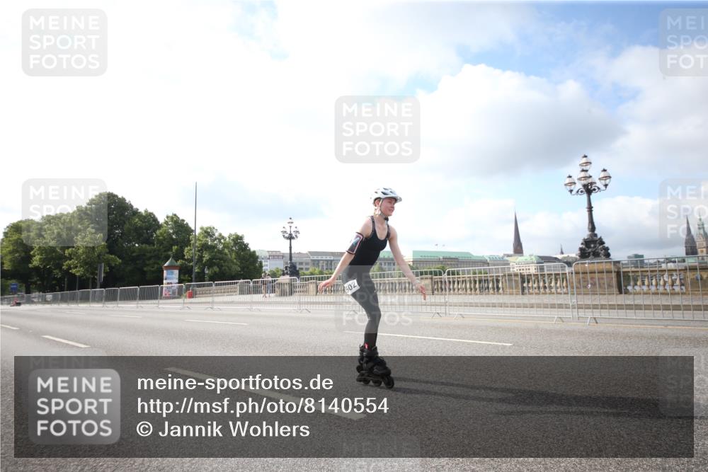 29.06.2025 - hella hamburg halbmarathon Jannik Wohlers http://msf.ph/oto/8140554 29.06.2025 08:59:44 Lombardsbrücke  meine-sportfotos.de