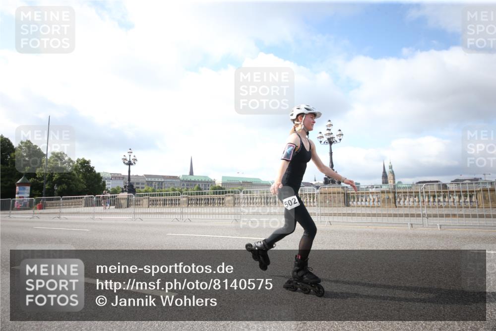 29.06.2025 - hella hamburg halbmarathon Jannik Wohlers http://msf.ph/oto/8140575 29.06.2025 08:59:44 Lombardsbrücke  meine-sportfotos.de