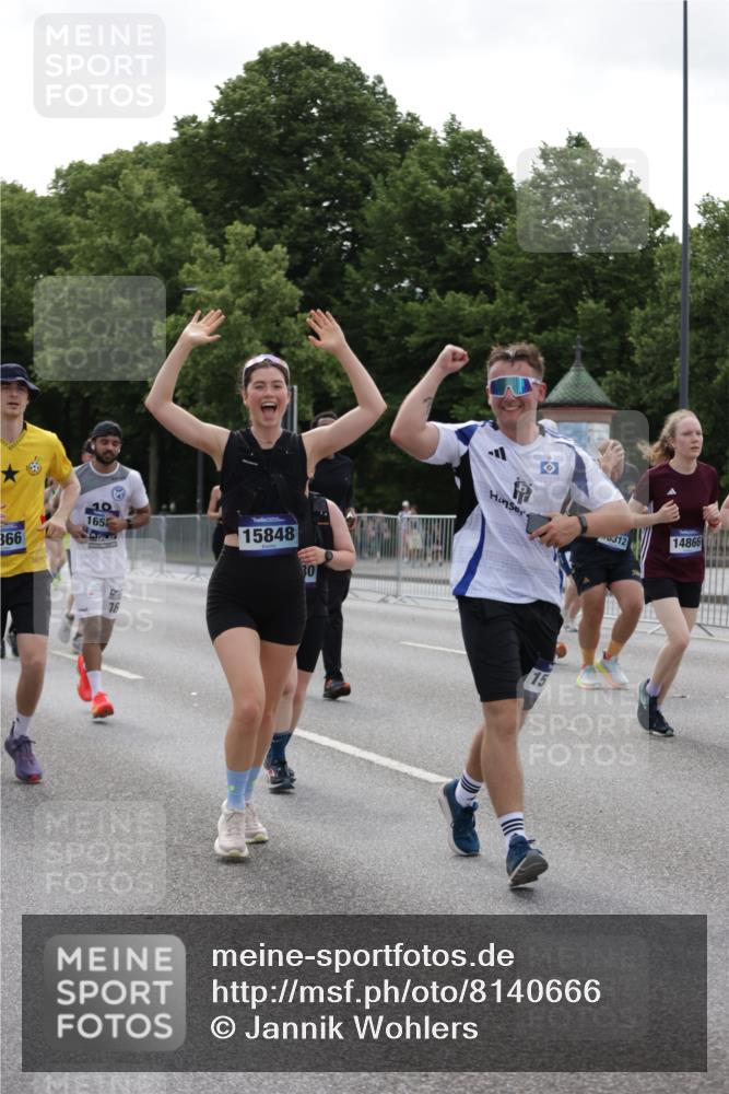 29.06.2025 - hella hamburg halbmarathon Jannik Wohlers http://msf.ph/oto/8140666 29.06.2025 10:43:16 Lombardsbrücke 1023, 1310, 1400, 2733, 3390, 3597, 4866, 5192, 5201, 5214, 5370, 6036, 6096, 6226, 6334, 6931, 6971, 6973, 7197, 7205, 7206, 7489, 7504, 8000, 8058, 8233, 8504, 9704, 9831, 10083, 10097, 10200, 10202, 10220, 10285, 10325, 10553, 10799, 12518, 12654, 13371, 13705, 13730, 13748, 14866, 15079, 15177, 15187, 15448, 15795, 15848, 16298, 16560, 16589, 16901, 16902, 17143, 17210, 17501, 18080, 18310, 18318, 18341, 18436 meine-sportfotos.de