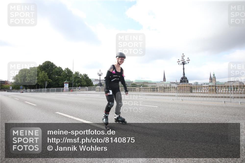 29.06.2025 - hella hamburg halbmarathon Jannik Wohlers http://msf.ph/oto/8140875 29.06.2025 09:03:59 Lombardsbrücke  meine-sportfotos.de