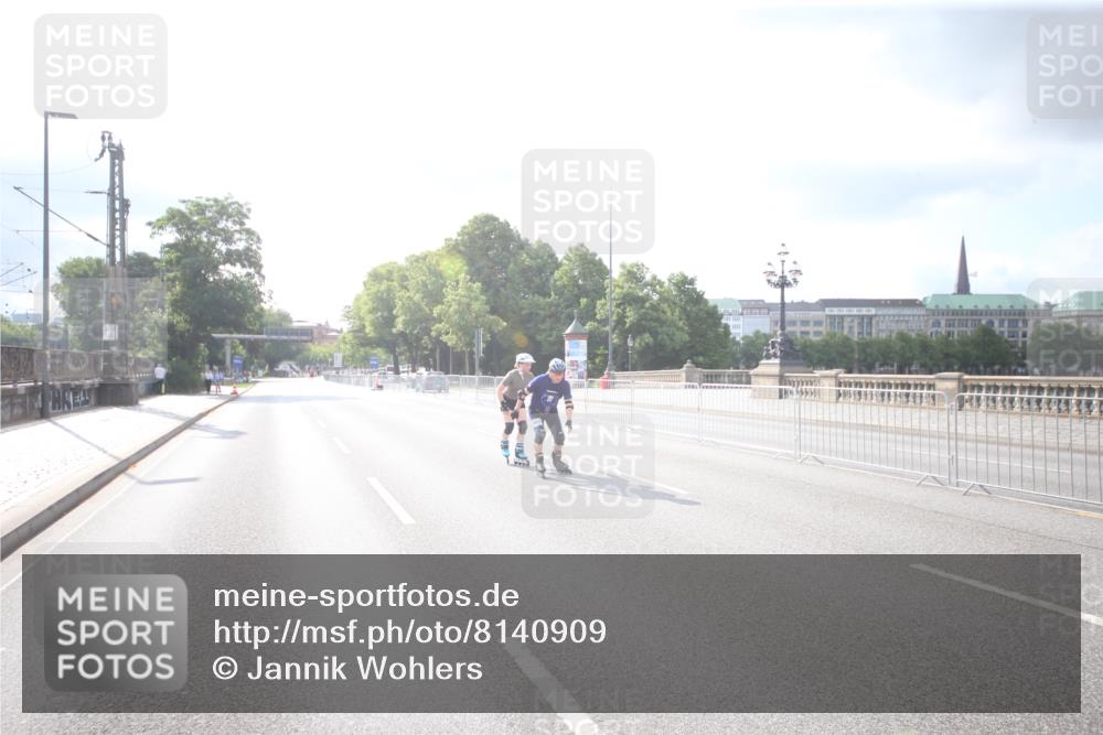 29.06.2025 - hella hamburg halbmarathon Jannik Wohlers http://msf.ph/oto/8140909 29.06.2025 09:06:17 Lombardsbrücke  meine-sportfotos.de