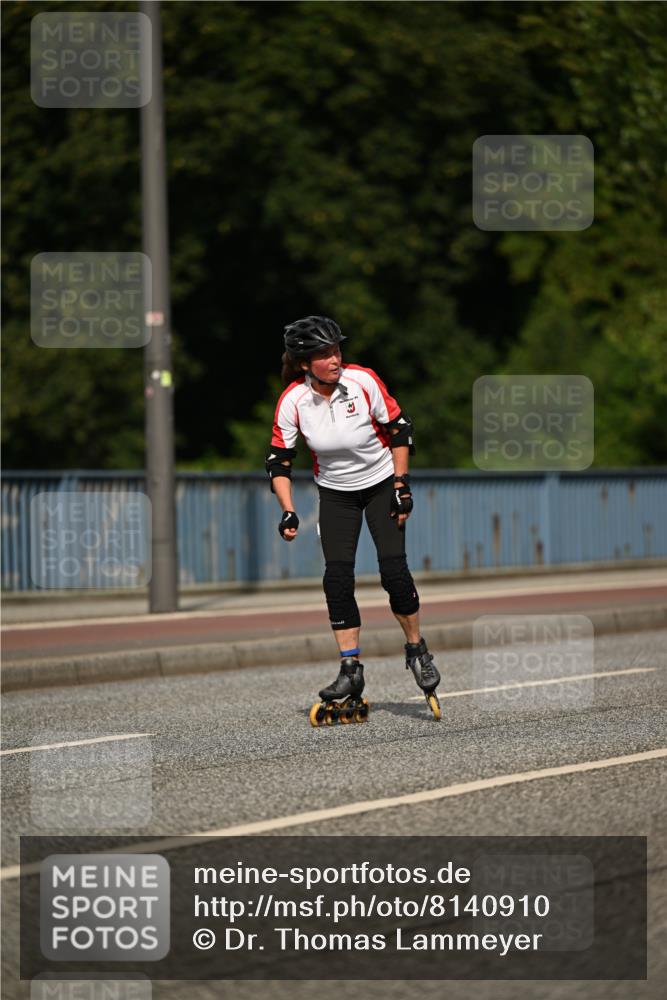 29.06.2025 - hella hamburg halbmarathon Dr. Thomas Lammeyer http://msf.ph/oto/8140910 29.06.2025 08:59:42 Kennedybrücke  meine-sportfotos.de