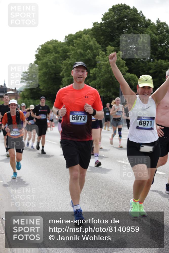 29.06.2025 - hella hamburg halbmarathon Jannik Wohlers http://msf.ph/oto/8140959 29.06.2025 10:43:22 Lombardsbrücke 1023, 1026, 1306, 1310, 1400, 1459, 2073, 2733, 3288, 3390, 3597, 4866, 5192, 5201, 5214, 5293, 5890, 6036, 6334, 6895, 6971, 6973, 7197, 7205, 7206, 7489, 7504, 8000, 8058, 8504, 9704, 9831, 10097, 10220, 10285, 10325, 10553, 10799, 12518, 12520, 12792, 13371, 13705, 13730, 13777, 14866, 15079, 15177, 15285, 15294, 15448, 15719, 15795, 15848, 16298, 16589, 16901, 16902, 17293, 17501, 18080, 18310, 18318, 18341, 18436 meine-sportfotos.de