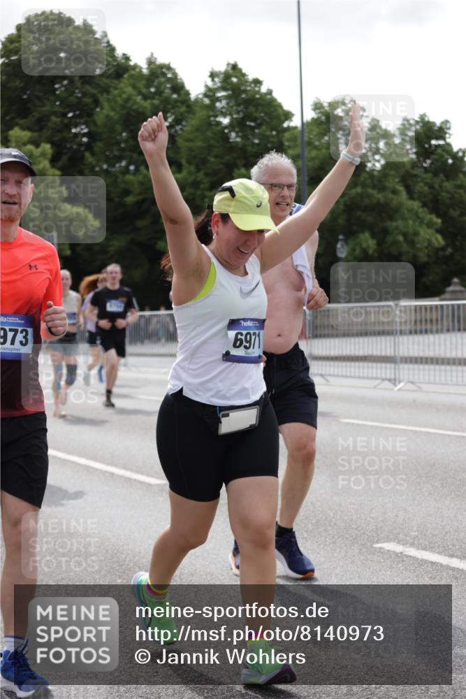 29.06.2025 - hella hamburg halbmarathon Jannik Wohlers http://msf.ph/oto/8140973 29.06.2025 10:43:22 Lombardsbrücke 1023, 1026, 1306, 1310, 1400, 1459, 2073, 2733, 3288, 3390, 3597, 4866, 5192, 5201, 5214, 5293, 5890, 6036, 6334, 6895, 6971, 6973, 7197, 7205, 7206, 7489, 7504, 8000, 8058, 8504, 9704, 9831, 10097, 10220, 10285, 10325, 10553, 10799, 12518, 12520, 12792, 13371, 13705, 13730, 13777, 14866, 15079, 15177, 15285, 15294, 15448, 15719, 15795, 15848, 16298, 16589, 16901, 16902, 17293, 17501, 18080, 18310, 18318, 18341, 18436 meine-sportfotos.de
