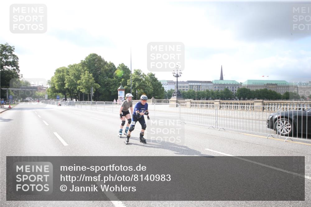29.06.2025 - hella hamburg halbmarathon Jannik Wohlers http://msf.ph/oto/8140983 29.06.2025 09:06:17 Lombardsbrücke  meine-sportfotos.de