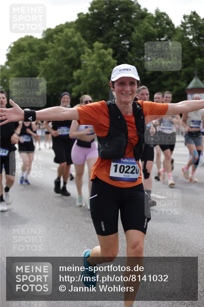 29.06.2025 - hella hamburg halbmarathon Jannik Wohlers http://msf.ph/oto/8141032 29.06.2025 10:43:24 Lombardsbrücke 1023, 1026, 1095, 1306, 1310, 1400, 1459, 2073, 2733, 3288, 3597, 4627, 4866, 5192, 5201, 5214, 5293, 5890, 6036, 6334, 6895, 6971, 6973, 7205, 7206, 7489, 7504, 8000, 8058, 8504, 8870, 9704, 10097, 10220, 10285, 10553, 10799, 12518, 12520, 12792, 13371, 13705, 13730, 13777, 14544, 14866, 15079, 15177, 15285, 15294, 15448, 15719, 15795, 15848, 16298, 16308, 16589, 16862, 17293, 17501, 18080, 18310, 18318, 18436 meine-sportfotos.de
