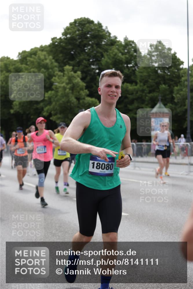 29.06.2025 - hella hamburg halbmarathon Jannik Wohlers http://msf.ph/oto/8141111 29.06.2025 10:43:31 Lombardsbrücke 1026, 1095, 1306, 1459, 2073, 2733, 3288, 3597, 4627, 4636, 5001, 5192, 5201, 5293, 5890, 5902, 5905, 6036, 6334, 6895, 7326, 7489, 8058, 8870, 9073, 9704, 9879, 10097, 10220, 10285, 10553, 10799, 12518, 12520, 12792, 13371, 13705, 13777, 13973, 14474, 14544, 15285, 15294, 15448, 15719, 16298, 16308, 16862, 17293, 17501, 18080, 18318 meine-sportfotos.de