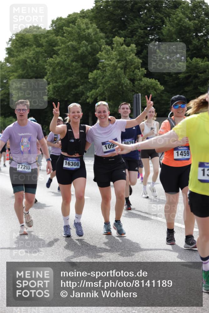 29.06.2025 - hella hamburg halbmarathon Jannik Wohlers http://msf.ph/oto/8141189 29.06.2025 10:43:34 Lombardsbrücke 1026, 1095, 1306, 1459, 1802, 1804, 2073, 2186, 2692, 2733, 3288, 3596, 3597, 4627, 4636, 4898, 5001, 5127, 5293, 5890, 5902, 5905, 6036, 6334, 6895, 7326, 7489, 8058, 8591, 8870, 8957, 9073, 9704, 9879, 10285, 10553, 12520, 12792, 13371, 13777, 13809, 13973, 14474, 14544, 15285, 15294, 15448, 15675, 15719, 16298, 16308, 16862, 17293, 18080, 18318 meine-sportfotos.de
