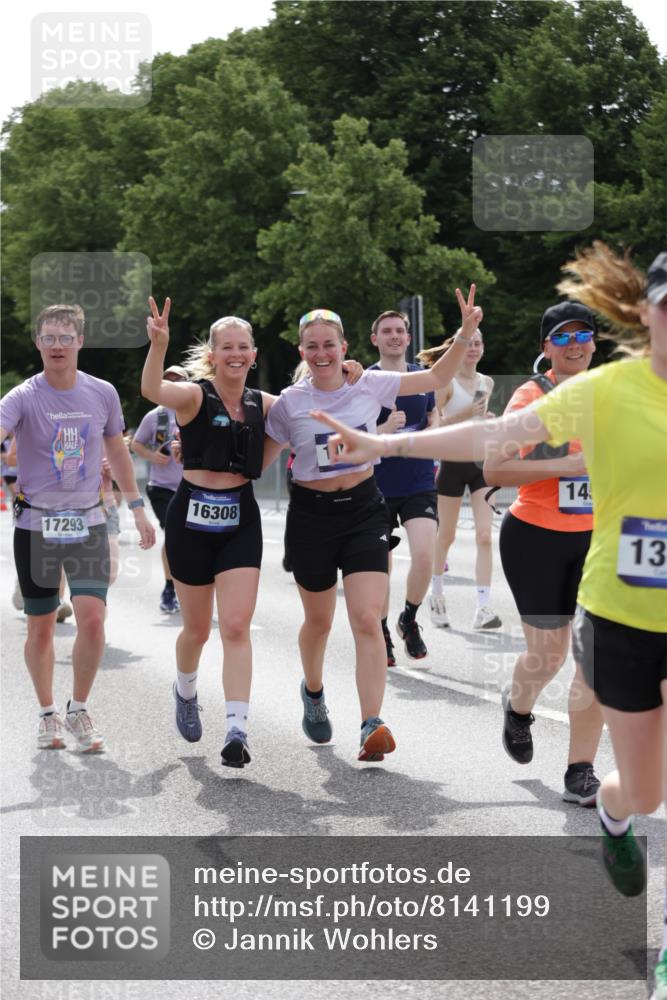 29.06.2025 - hella hamburg halbmarathon Jannik Wohlers http://msf.ph/oto/8141199 29.06.2025 10:43:34 Lombardsbrücke 1026, 1095, 1306, 1459, 1802, 1804, 2073, 2186, 2692, 2733, 3288, 3596, 3597, 4627, 4636, 4898, 5001, 5127, 5293, 5890, 5902, 5905, 6036, 6334, 6895, 7326, 7489, 8058, 8591, 8870, 8957, 9073, 9704, 9879, 10285, 10553, 12520, 12792, 13371, 13777, 13809, 13973, 14474, 14544, 15285, 15294, 15448, 15675, 15719, 16298, 16308, 16862, 17293, 18080, 18318 meine-sportfotos.de