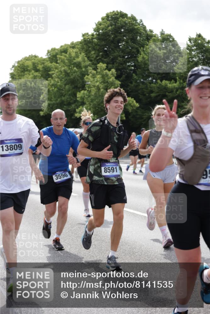 29.06.2025 - hella hamburg halbmarathon Jannik Wohlers http://msf.ph/oto/8141535 29.06.2025 10:43:45 Lombardsbrücke 1519, 1802, 1804, 2186, 2692, 3065, 3596, 4636, 4898, 5001, 5127, 5730, 5731, 5902, 5905, 7326, 7610, 7818, 7842, 8591, 8763, 8870, 8957, 9073, 9510, 9879, 10223, 11955, 12256, 12445, 12803, 12995, 13629, 13809, 13832, 13973, 13987, 14031, 14474, 14544, 14842, 14874, 15675, 16244, 16308, 17582, 17844 meine-sportfotos.de