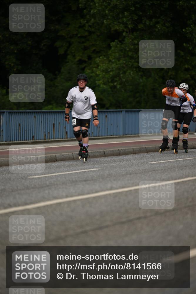 29.06.2025 - hella hamburg halbmarathon Dr. Thomas Lammeyer http://msf.ph/oto/8141566 29.06.2025 09:00:16 Kennedybrücke  meine-sportfotos.de