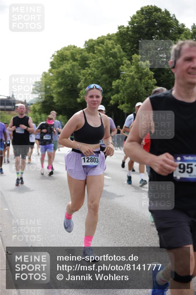 29.06.2025 - hella hamburg halbmarathon Jannik Wohlers http://msf.ph/oto/8141777 29.06.2025 10:43:57 Lombardsbrücke 1345, 1519, 2343, 2610, 3065, 4496, 5647, 5649, 5730, 5731, 6002, 7216, 7818, 7842, 8272, 8763, 9510, 10223, 10303, 10304, 11825, 11955, 12256, 12322, 12409, 12445, 12803, 12995, 13262, 13330, 13390, 13629, 13832, 13906, 13987, 14031, 14091, 14123, 14654, 14874, 15646, 16232, 16244, 16805, 17273, 17314, 17582, 17844, 17968 meine-sportfotos.de