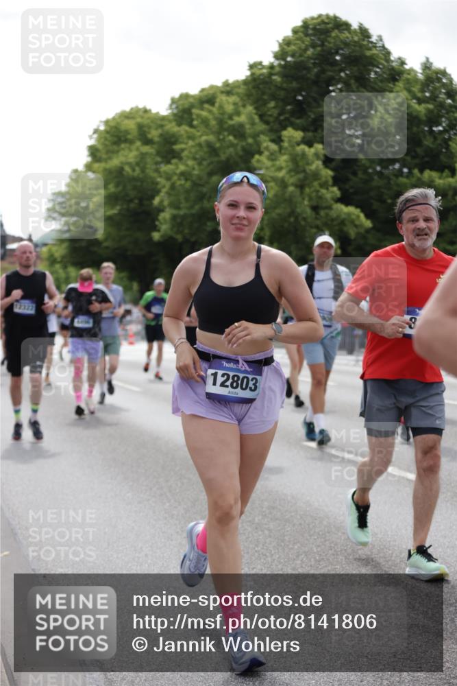 29.06.2025 - hella hamburg halbmarathon Jannik Wohlers http://msf.ph/oto/8141806 29.06.2025 10:43:58 Lombardsbrücke 1345, 1519, 2343, 2610, 3506, 4496, 5647, 5649, 5730, 5731, 6002, 7216, 7818, 7842, 8272, 8763, 9510, 10223, 10303, 10304, 10416, 11825, 11955, 12256, 12322, 12409, 12803, 12995, 13262, 13330, 13390, 13629, 13832, 13906, 13987, 14031, 14091, 14123, 14654, 14874, 15646, 16232, 16244, 16805, 17273, 17314, 17582, 17844, 17968 meine-sportfotos.de