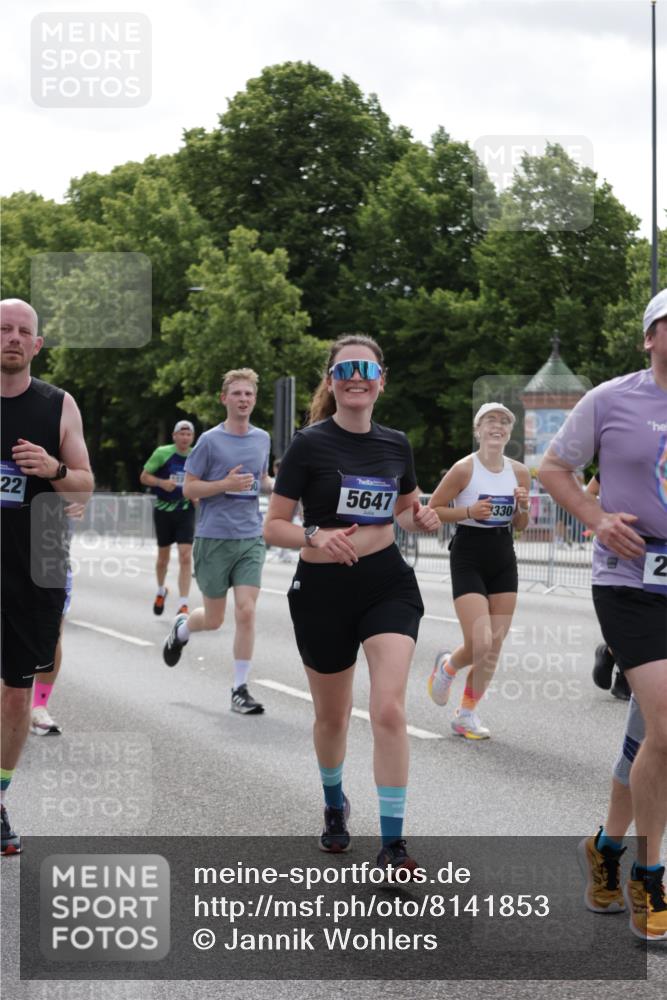 29.06.2025 - hella hamburg halbmarathon Jannik Wohlers http://msf.ph/oto/8141853 29.06.2025 10:44:00 Lombardsbrücke 1345, 1519, 2343, 2610, 3506, 4496, 5647, 5649, 5731, 6002, 7216, 7842, 8272, 9510, 10006, 10223, 10303, 10304, 10416, 11825, 11955, 12256, 12322, 12409, 12803, 12995, 13262, 13288, 13330, 13390, 13629, 13832, 13906, 13987, 14031, 14091, 14123, 14654, 14971, 15646, 16232, 16244, 16805, 17273, 17314, 17844, 17968 meine-sportfotos.de