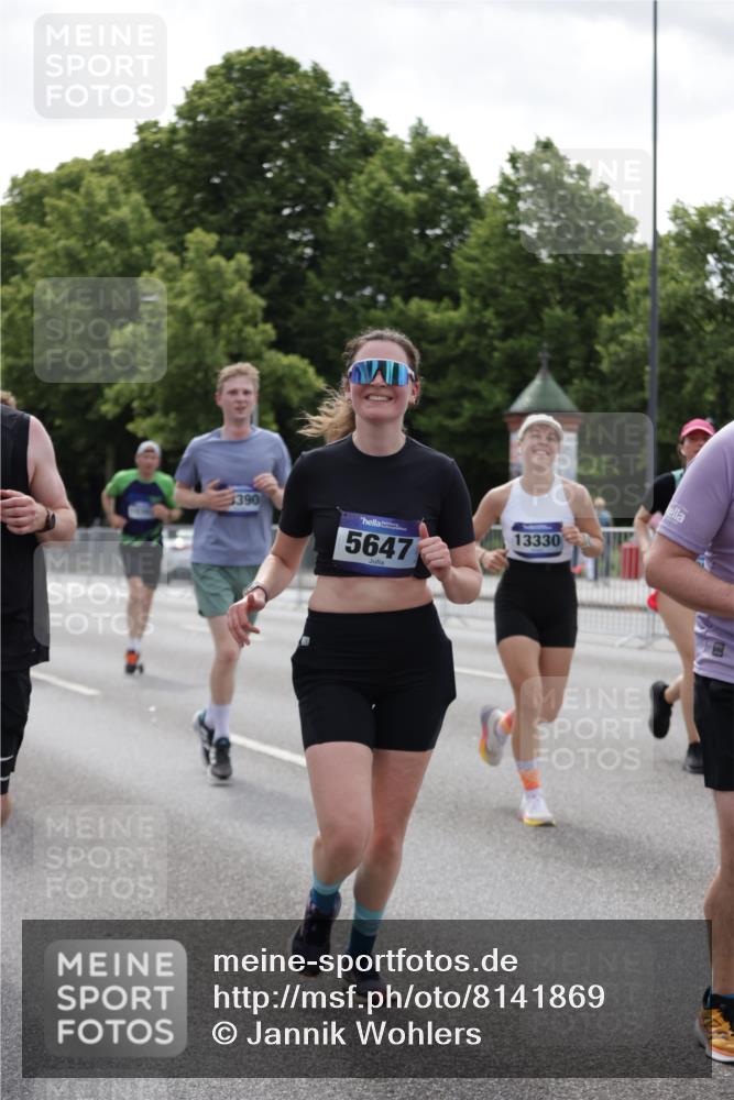 29.06.2025 - hella hamburg halbmarathon Jannik Wohlers http://msf.ph/oto/8141869 29.06.2025 10:44:00 Lombardsbrücke 1345, 1519, 2343, 2610, 3506, 4496, 5647, 5649, 5731, 6002, 7216, 7842, 8272, 9510, 10006, 10223, 10303, 10304, 10416, 11825, 11955, 12256, 12322, 12409, 12803, 12995, 13262, 13288, 13330, 13390, 13629, 13832, 13906, 13987, 14031, 14091, 14123, 14654, 14971, 15646, 16232, 16244, 16805, 17273, 17314, 17844, 17968 meine-sportfotos.de