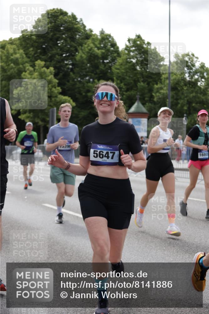 29.06.2025 - hella hamburg halbmarathon Jannik Wohlers http://msf.ph/oto/8141886 29.06.2025 10:44:01 Lombardsbrücke 1345, 1519, 2343, 2610, 3506, 4496, 5647, 5649, 6002, 7216, 7842, 8272, 9510, 10006, 10223, 10303, 10304, 10416, 11825, 11955, 12256, 12322, 12409, 12803, 12995, 13262, 13288, 13330, 13390, 13629, 13832, 13906, 13987, 14091, 14123, 14350, 14654, 14971, 15646, 16232, 16805, 17273, 17314, 17844, 17968 meine-sportfotos.de