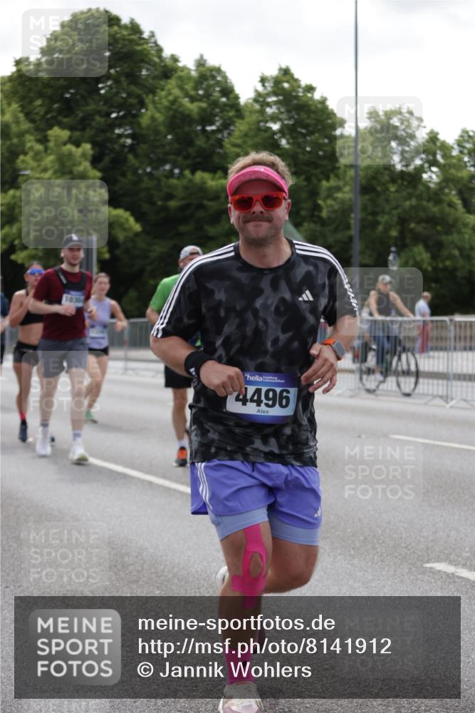 29.06.2025 - hella hamburg halbmarathon Jannik Wohlers http://msf.ph/oto/8141912 29.06.2025 10:44:03 Lombardsbrücke 1345, 1519, 2343, 2610, 3506, 4496, 5647, 5649, 6002, 7216, 7842, 8272, 9510, 9536, 10006, 10223, 10303, 10304, 10416, 11825, 12256, 12322, 12409, 12803, 12995, 13262, 13288, 13330, 13390, 13832, 13906, 14091, 14123, 14350, 14654, 14971, 15646, 16232, 16805, 17273, 17314, 17844, 17968 meine-sportfotos.de