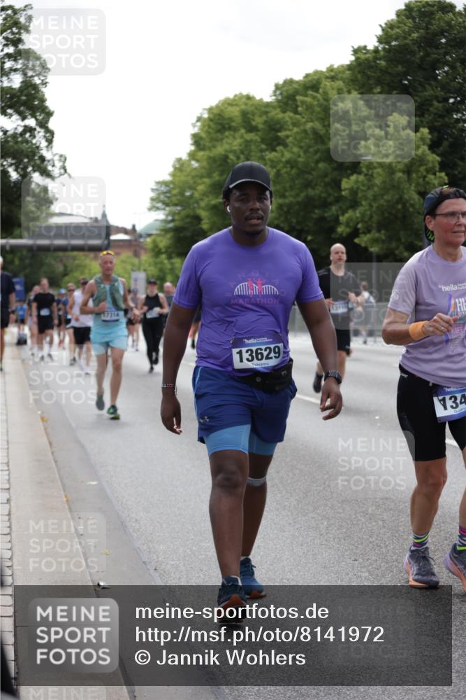 29.06.2025 - hella hamburg halbmarathon Jannik Wohlers http://msf.ph/oto/8141972 29.06.2025 10:44:05 Lombardsbrücke 1345, 1519, 2343, 2610, 3506, 4496, 4968, 5355, 5647, 5649, 6002, 7216, 7842, 8272, 9397, 9536, 10006, 10303, 10304, 10416, 11825, 12322, 12409, 12803, 12995, 13262, 13288, 13330, 13390, 13906, 14091, 14123, 14350, 14654, 14971, 15646, 16232, 16805, 17273, 17314, 17968, 18454, 18459 meine-sportfotos.de