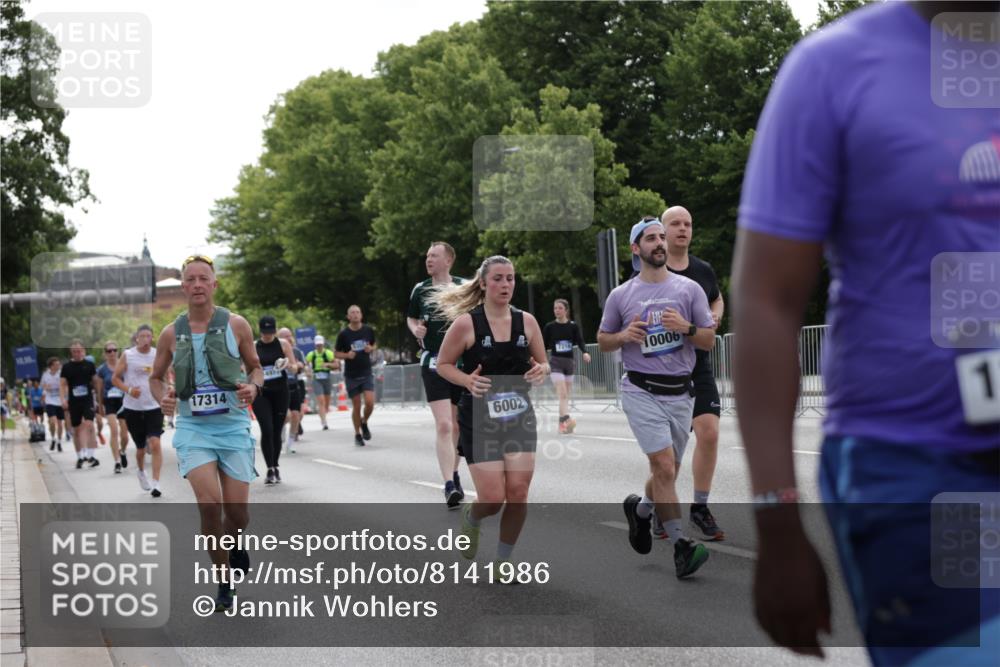 29.06.2025 - hella hamburg halbmarathon Jannik Wohlers http://msf.ph/oto/8141986 29.06.2025 10:44:07 Lombardsbrücke 1345, 2343, 2610, 3506, 4215, 4496, 4968, 5355, 5647, 5649, 6002, 7216, 8272, 9397, 9536, 10006, 10303, 10304, 10416, 11825, 12322, 12409, 13262, 13288, 13330, 13390, 13906, 14091, 14123, 14350, 14654, 14971, 15646, 16232, 16805, 17273, 17314, 17968, 18454, 18459, 19133 meine-sportfotos.de