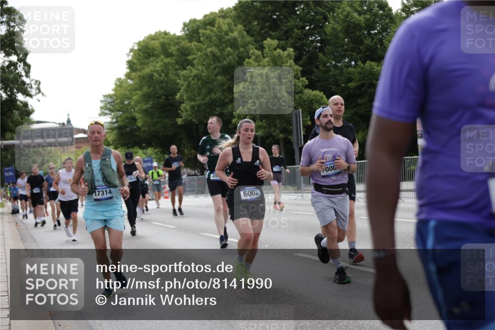 29.06.2025 - hella hamburg halbmarathon Jannik Wohlers http://msf.ph/oto/8141990 29.06.2025 10:44:07 Lombardsbrücke 1345, 2343, 2610, 3506, 4215, 4496, 4968, 5355, 5647, 5649, 6002, 7216, 8272, 9397, 9536, 10006, 10303, 10304, 10416, 11825, 12322, 12409, 13262, 13288, 13330, 13390, 13906, 14091, 14123, 14350, 14654, 14971, 15646, 16232, 16805, 17273, 17314, 17968, 18454, 18459, 19133 meine-sportfotos.de