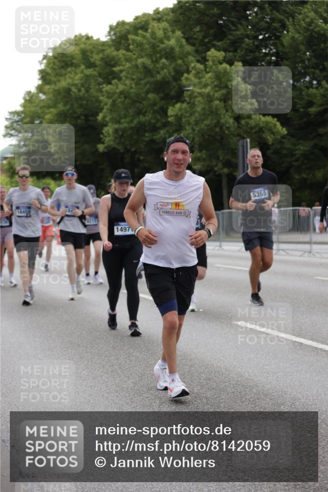 29.06.2025 - hella hamburg halbmarathon Jannik Wohlers http://msf.ph/oto/8142059 29.06.2025 10:44:12 Lombardsbrücke 2674, 3506, 4215, 4968, 5355, 5649, 6002, 7216, 9331, 9333, 9397, 9536, 10006, 10303, 10304, 10416, 12409, 13262, 13288, 13330, 13390, 14091, 14350, 14681, 14971, 16232, 17372, 18454, 18459, 19133 meine-sportfotos.de