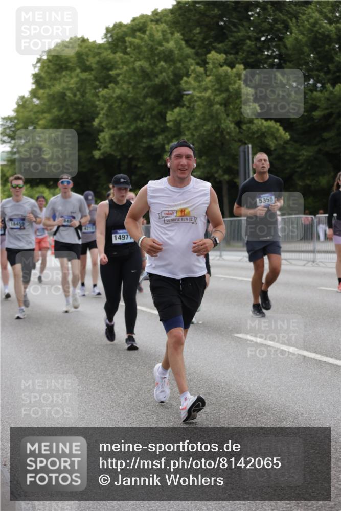 29.06.2025 - hella hamburg halbmarathon Jannik Wohlers http://msf.ph/oto/8142065 29.06.2025 10:44:12 Lombardsbrücke 2674, 3506, 4215, 4968, 5355, 5649, 6002, 7216, 9331, 9333, 9397, 9536, 10006, 10303, 10304, 10416, 12409, 13262, 13288, 13330, 13390, 14091, 14350, 14681, 14971, 16232, 17372, 18454, 18459, 19133 meine-sportfotos.de