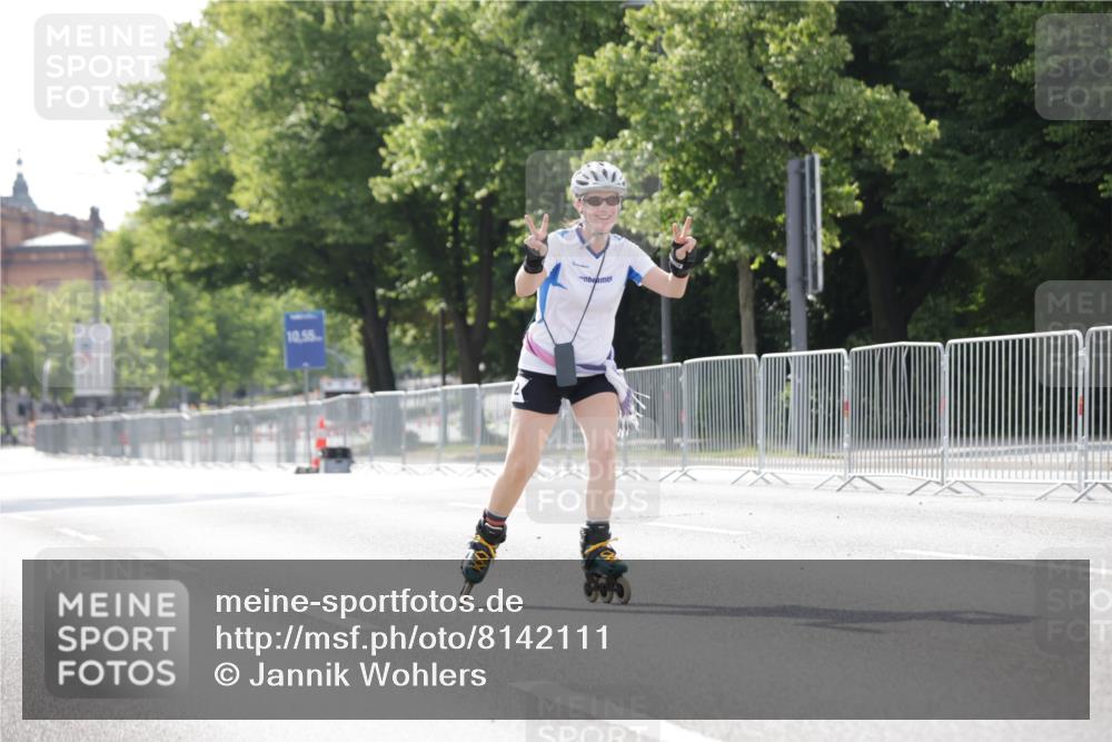 29.06.2025 - hella hamburg halbmarathon Jannik Wohlers http://msf.ph/oto/8142111 29.06.2025 09:05:29 Lombardsbrücke  meine-sportfotos.de