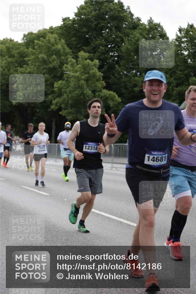 29.06.2025 - hella hamburg halbmarathon Jannik Wohlers http://msf.ph/oto/8142186 29.06.2025 10:44:21 Lombardsbrücke 1273, 1924, 2674, 4215, 4968, 5355, 6841, 6888, 8582, 9036, 9084, 9085, 9331, 9333, 9397, 9536, 10006, 10668, 11272, 12318, 13039, 14325, 14350, 14681, 14971, 15809, 16101, 16494, 16577, 17372, 18454, 18459, 19133 meine-sportfotos.de
