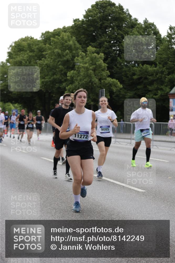 29.06.2025 - hella hamburg halbmarathon Jannik Wohlers http://msf.ph/oto/8142249 29.06.2025 10:44:24 Lombardsbrücke 1273, 1629, 1924, 2674, 3570, 4215, 4275, 4968, 5355, 6841, 6888, 8582, 9036, 9084, 9085, 9331, 9333, 9397, 10668, 10707, 11272, 12318, 13039, 13261, 14325, 14681, 15809, 16101, 16494, 16577, 17372, 18454, 18459, 19133 meine-sportfotos.de
