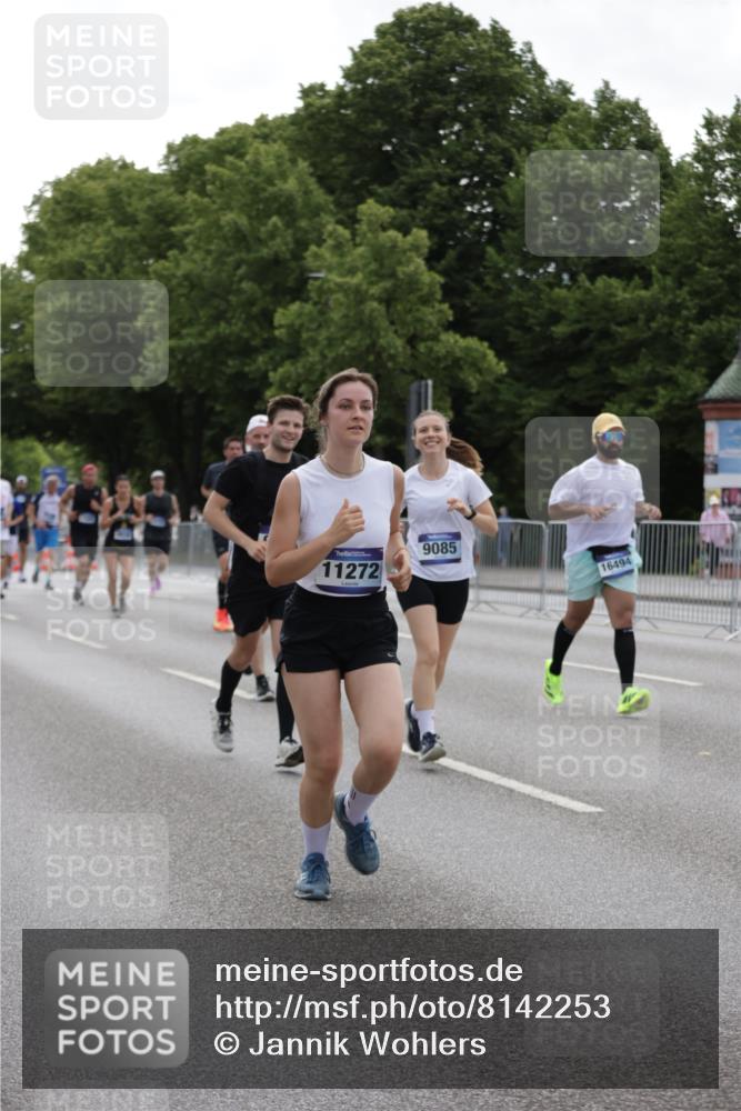 29.06.2025 - hella hamburg halbmarathon Jannik Wohlers http://msf.ph/oto/8142253 29.06.2025 10:44:24 Lombardsbrücke 1273, 1629, 1924, 2674, 3570, 4215, 4275, 4968, 5355, 6841, 6888, 8582, 9036, 9084, 9085, 9331, 9333, 9397, 10668, 10707, 11272, 12318, 13039, 13261, 14325, 14681, 15809, 16101, 16494, 16577, 17372, 18454, 18459, 19133 meine-sportfotos.de