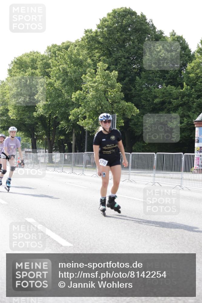 29.06.2025 - hella hamburg halbmarathon Jannik Wohlers http://msf.ph/oto/8142254 29.06.2025 09:05:44 Lombardsbrücke  meine-sportfotos.de