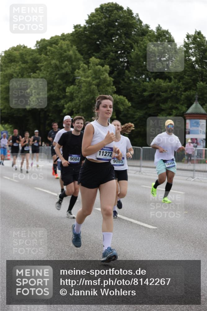 29.06.2025 - hella hamburg halbmarathon Jannik Wohlers http://msf.ph/oto/8142267 29.06.2025 10:44:24 Lombardsbrücke 1273, 1629, 1924, 2674, 3570, 4215, 4275, 4968, 5355, 6841, 6888, 8582, 9036, 9084, 9085, 9331, 9333, 9397, 10668, 10707, 11272, 12318, 13039, 13261, 14325, 14681, 15809, 16101, 16494, 16577, 17372, 18454, 18459, 19133 meine-sportfotos.de