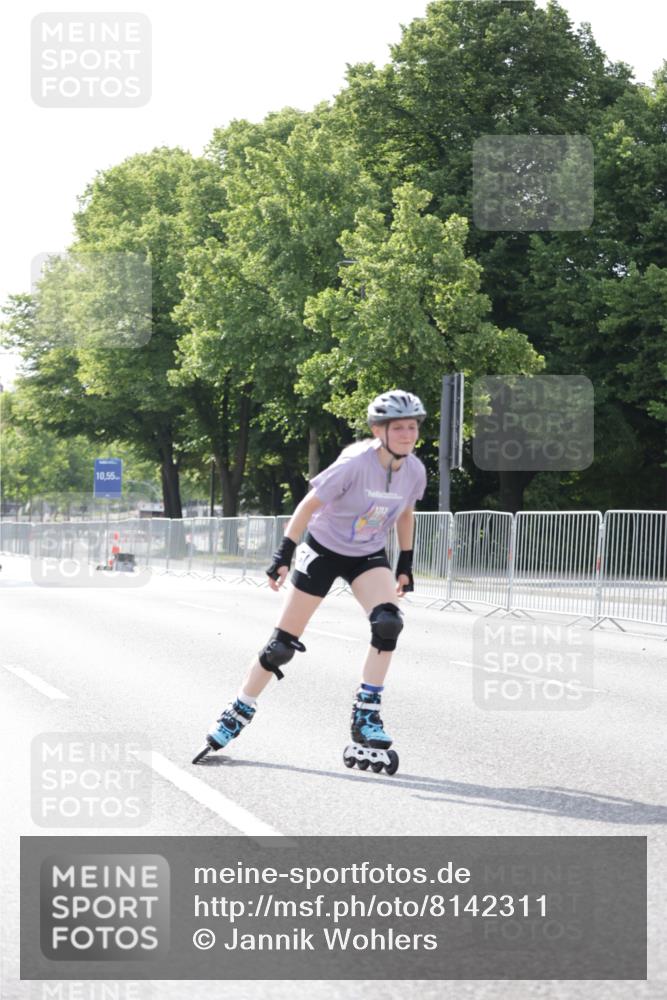 29.06.2025 - hella hamburg halbmarathon Jannik Wohlers http://msf.ph/oto/8142311 29.06.2025 09:05:47 Lombardsbrücke  meine-sportfotos.de