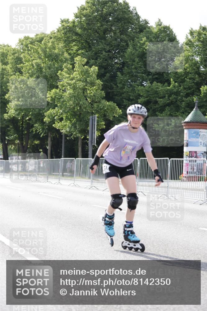 29.06.2025 - hella hamburg halbmarathon Jannik Wohlers http://msf.ph/oto/8142350 29.06.2025 09:05:47 Lombardsbrücke  meine-sportfotos.de