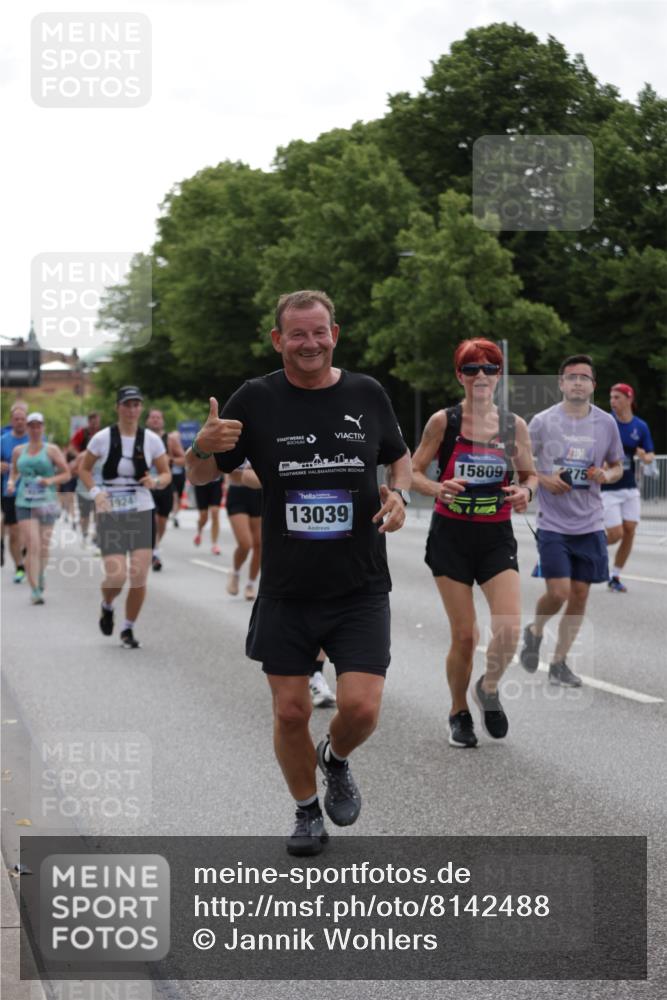 29.06.2025 - hella hamburg halbmarathon Jannik Wohlers http://msf.ph/oto/8142488 29.06.2025 10:44:33 Lombardsbrücke 1024, 1273, 1629, 1924, 2007, 2779, 3570, 4275, 5190, 6841, 6888, 7699, 7912, 8582, 8907, 9036, 9084, 9085, 10562, 10566, 10668, 10707, 11272, 12198, 12318, 12332, 12334, 12394, 13039, 13261, 13580, 14325, 14777, 15458, 15809, 16101, 16494, 16577, 16850, 17521, 18084, 18230, 18294 meine-sportfotos.de