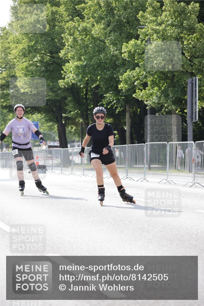 29.06.2025 - hella hamburg halbmarathon Jannik Wohlers http://msf.ph/oto/8142505 29.06.2025 09:05:54 Lombardsbrücke  meine-sportfotos.de