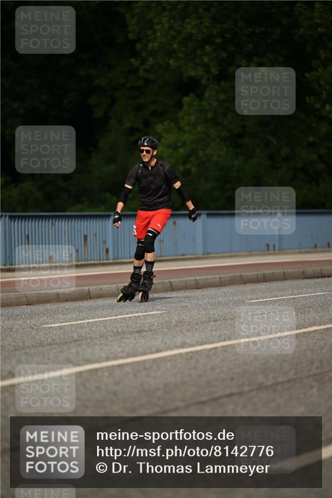 29.06.2025 - hella hamburg halbmarathon Dr. Thomas Lammeyer http://msf.ph/oto/8142776 29.06.2025 09:00:50 Kennedybrücke  meine-sportfotos.de