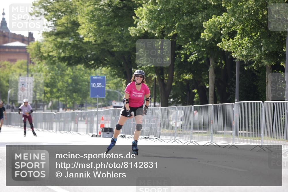 29.06.2025 - hella hamburg halbmarathon Jannik Wohlers http://msf.ph/oto/8142831 29.06.2025 09:06:32 Lombardsbrücke  meine-sportfotos.de