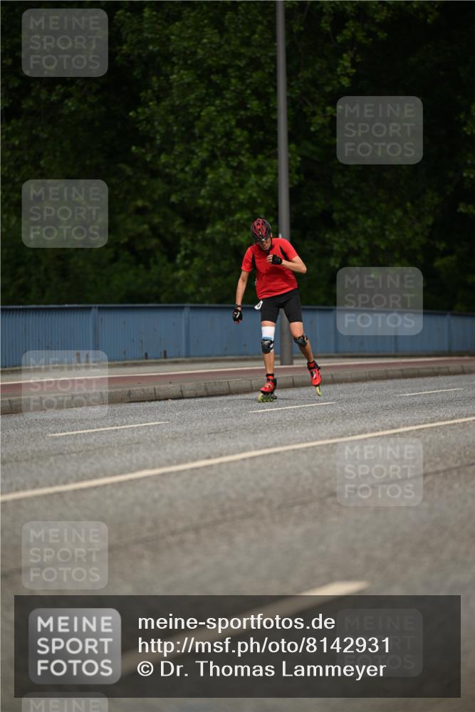 29.06.2025 - hella hamburg halbmarathon Dr. Thomas Lammeyer http://msf.ph/oto/8142931 29.06.2025 09:00:55 Kennedybrücke  meine-sportfotos.de