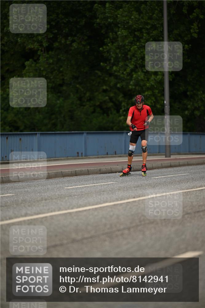 29.06.2025 - hella hamburg halbmarathon Dr. Thomas Lammeyer http://msf.ph/oto/8142941 29.06.2025 09:00:55 Kennedybrücke  meine-sportfotos.de