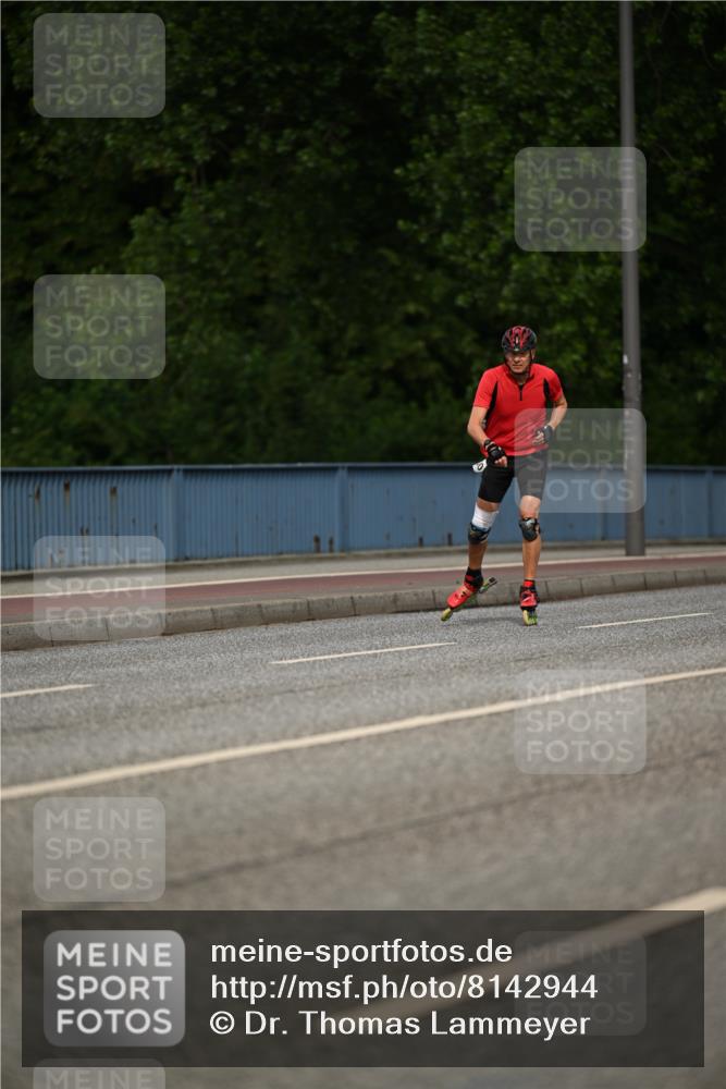 29.06.2025 - hella hamburg halbmarathon Dr. Thomas Lammeyer http://msf.ph/oto/8142944 29.06.2025 09:00:56 Kennedybrücke  meine-sportfotos.de