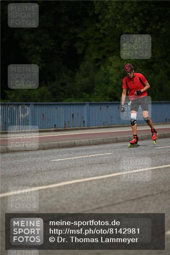 29.06.2025 - hella hamburg halbmarathon Dr. Thomas Lammeyer http://msf.ph/oto/8142981 29.06.2025 09:00:57 Kennedybrücke  meine-sportfotos.de
