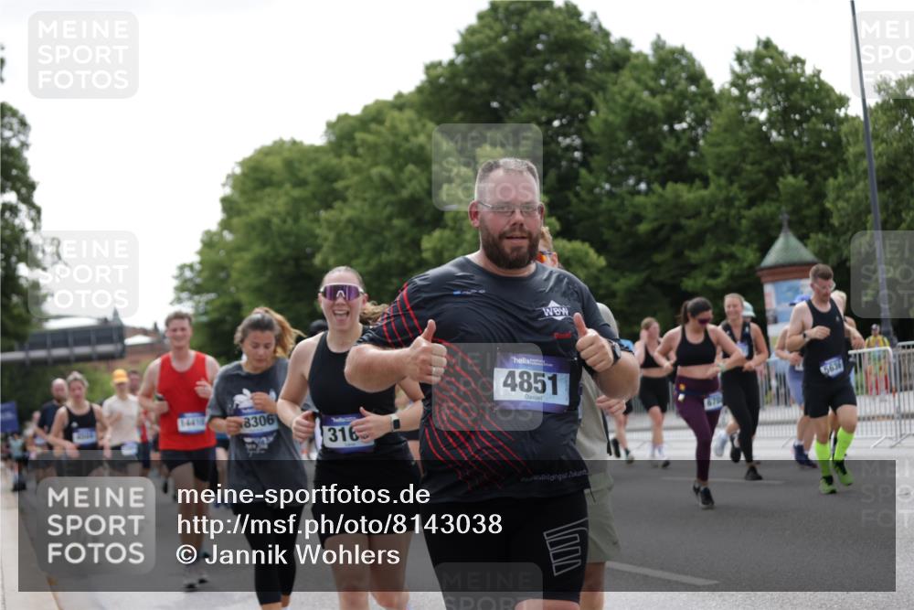 29.06.2025 - hella hamburg halbmarathon Jannik Wohlers http://msf.ph/oto/8143038 29.06.2025 10:44:54 Lombardsbrücke 1685, 1798, 2216, 2217, 3160, 3164, 3357, 3377, 3879, 3993, 4099, 4102, 4186, 4306, 4337, 4504, 4820, 4851, 5099, 5108, 5190, 5339, 5636, 5949, 6150, 6509, 6763, 6788, 6911, 6922, 6980, 7530, 7541, 7699, 8594, 8605, 8762, 9620, 10182, 10225, 11119, 11314, 11393, 11473, 11474, 11725, 11726, 12334, 12415, 12793, 12856, 12878, 12905, 13555, 13862, 14002, 14185, 14232, 14379, 14410, 14513, 14742, 14758, 14777, 15011, 15450, 15517, 15557, 15692, 15750, 15751, 15998 meine-sportfotos.de