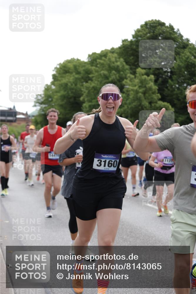 29.06.2025 - hella hamburg halbmarathon Jannik Wohlers http://msf.ph/oto/8143065 29.06.2025 10:44:55 Lombardsbrücke 1685, 1713, 1798, 2216, 2217, 3160, 3164, 3357, 3377, 3879, 3993, 4099, 4102, 4186, 4306, 4337, 4504, 4820, 4851, 5099, 5108, 5339, 5636, 5949, 6150, 6509, 6763, 6788, 6911, 6922, 6980, 7283, 7530, 7541, 8594, 8605, 8762, 9620, 10182, 10225, 10812, 11119, 11314, 11393, 11473, 11474, 11725, 11726, 12415, 12793, 12856, 12878, 12905, 13555, 13862, 14002, 14185, 14232, 14379, 14410, 14513, 14742, 14758, 15011, 15450, 15517, 15557, 15692, 15750, 15751, 15998 meine-sportfotos.de