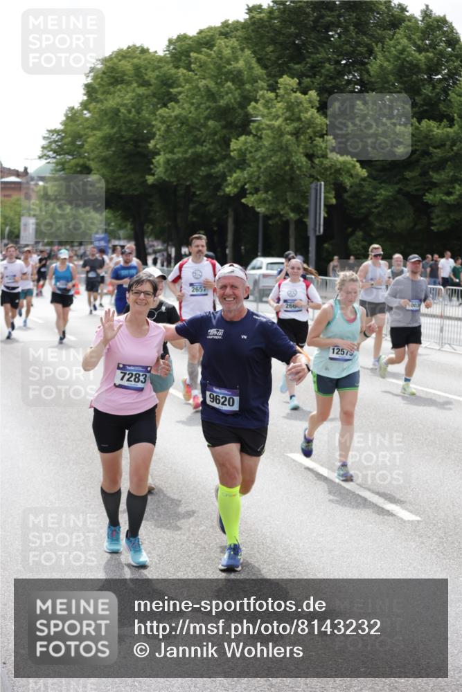29.06.2025 - hella hamburg halbmarathon Jannik Wohlers http://msf.ph/oto/8143232 29.06.2025 10:45:07 Lombardsbrücke 1033, 1060, 1085, 1713, 2008, 2216, 2217, 2550, 2657, 2664, 2973, 3357, 3377, 4099, 4102, 4224, 4306, 5339, 5949, 6150, 6763, 6911, 6922, 7283, 7530, 7541, 7859, 8745, 9620, 10030, 10182, 10225, 10812, 11119, 11473, 11474, 11640, 11660, 11725, 11726, 12415, 12575, 12856, 12878, 13791, 13862, 14185, 14232, 14379, 14410, 14742, 15011, 15450, 15517, 15557, 15692, 16415, 18003, 18264, 19039 meine-sportfotos.de