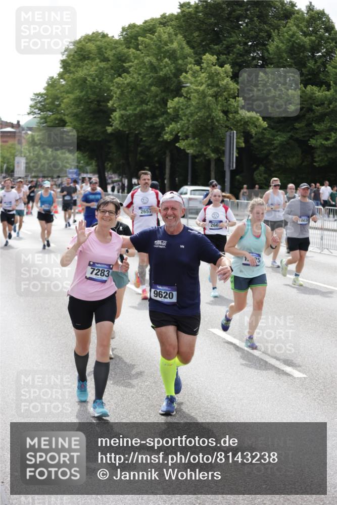 29.06.2025 - hella hamburg halbmarathon Jannik Wohlers http://msf.ph/oto/8143238 29.06.2025 10:45:08 Lombardsbrücke 1033, 1060, 1085, 1713, 2008, 2216, 2217, 2550, 2657, 2664, 2973, 3357, 3377, 4224, 4306, 5339, 5949, 6150, 6763, 6911, 6922, 7283, 7530, 7541, 7859, 8745, 9620, 10030, 10182, 10225, 10812, 11119, 11640, 11660, 11725, 11726, 12575, 12856, 12878, 13302, 13791, 13862, 14185, 14232, 14379, 14742, 15011, 15450, 15517, 15557, 15692, 16415, 17054, 18003, 18264, 19039 meine-sportfotos.de